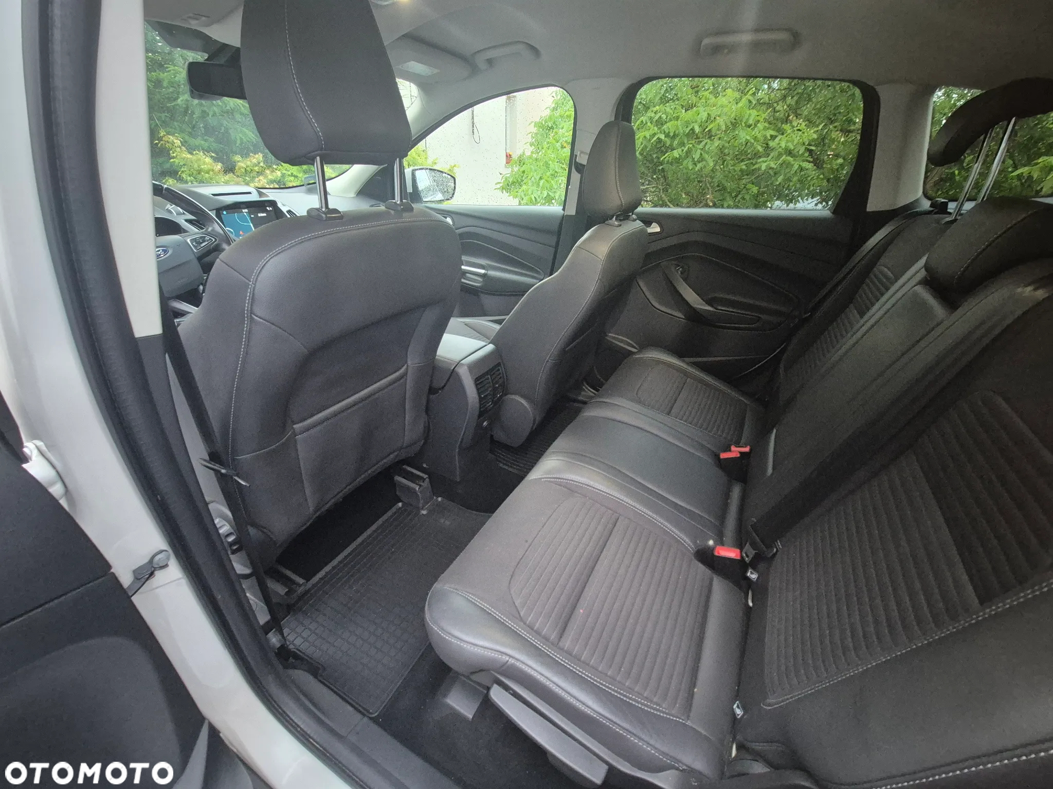 Ford Kuga 1.5 EcoBoost FWD Titanium ASS MMT6 - 7