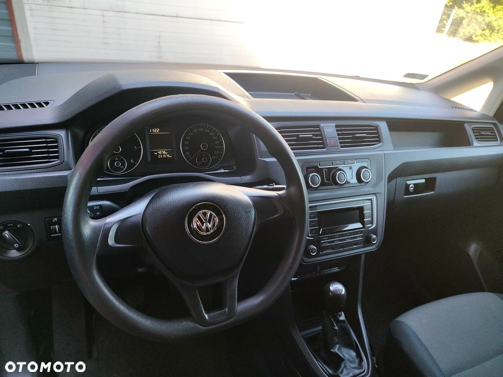 Volkswagen Caddy - 10