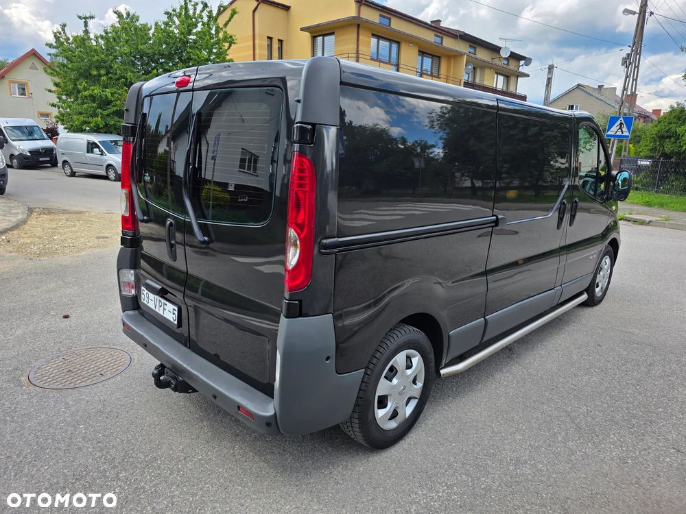 Renault Trafic - 11