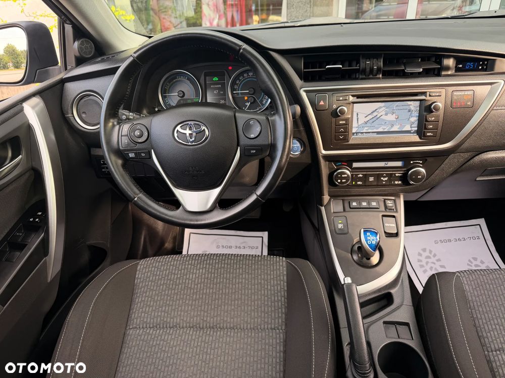 Toyota Auris - 13