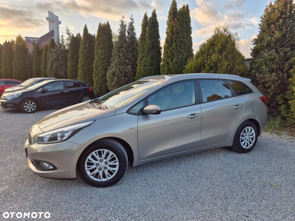 Kia Ceed 1.4 CVVT Edition 7 - 27