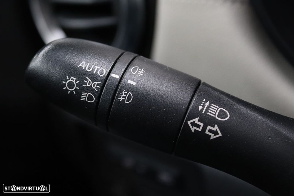 Nissan Micra 1.0 IG-T N-Design Black - 16