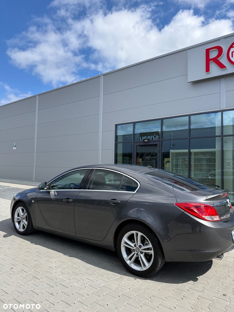 Opel Insignia 2.0 T Cosmo - 8