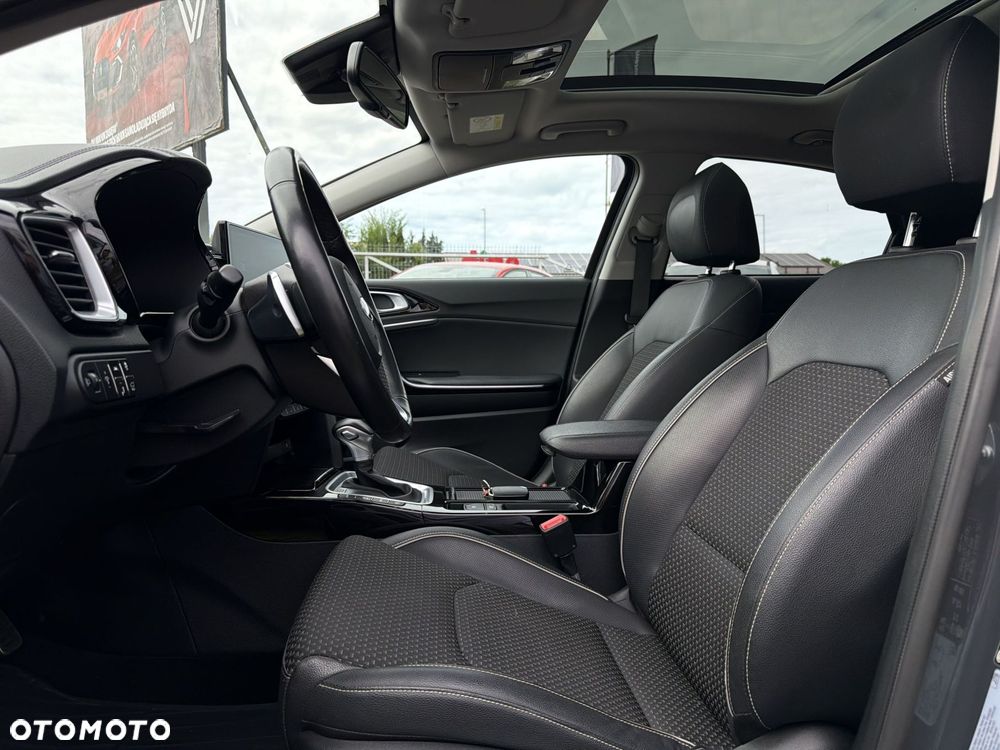 Kia XCeed 1.6 T-GDI Prestige Line DCT - 11