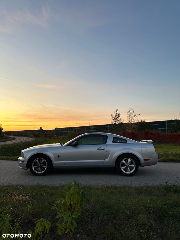 Ford Mustang 4.0 V6 - 24