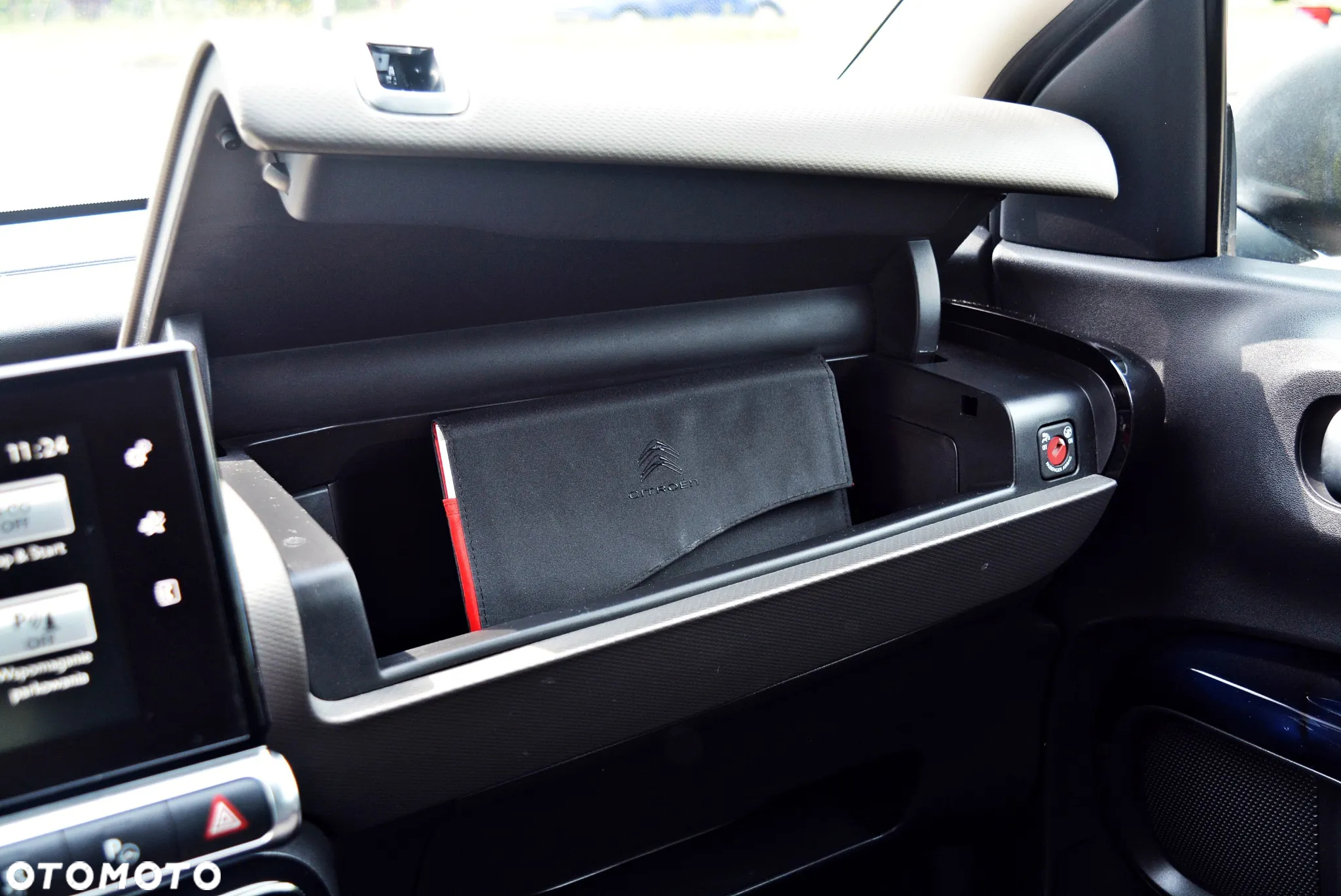 Citroën C4 Cactus 1.2 PureTech Shine Edition S&S - 25