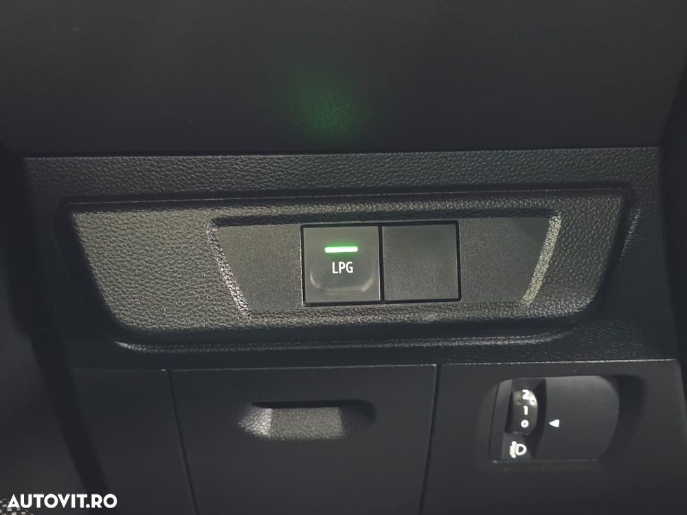 Dacia Logan ECO-G 100 MT6 Journey+ - 11