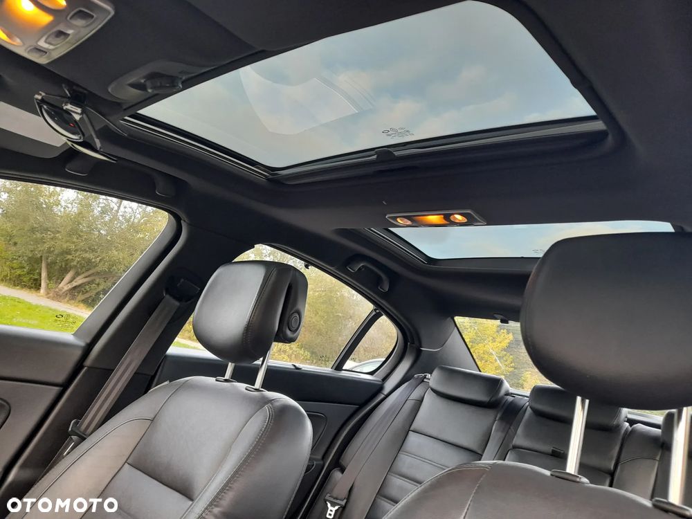 Renault Latitude - 11