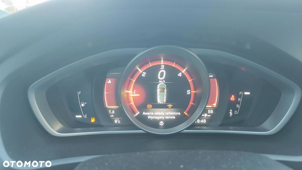 Volvo V40 D4 Geartronic RDesign - 24