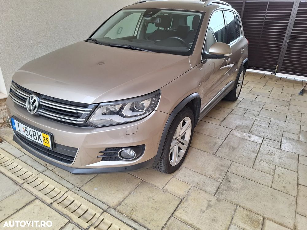 Volkswagen Tiguan 2.0 TDI 4Motion DSG Sport & Style - 3