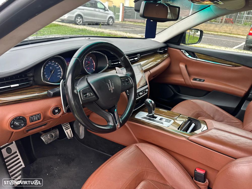 Maserati Quattroporte D GranLusso - 14
