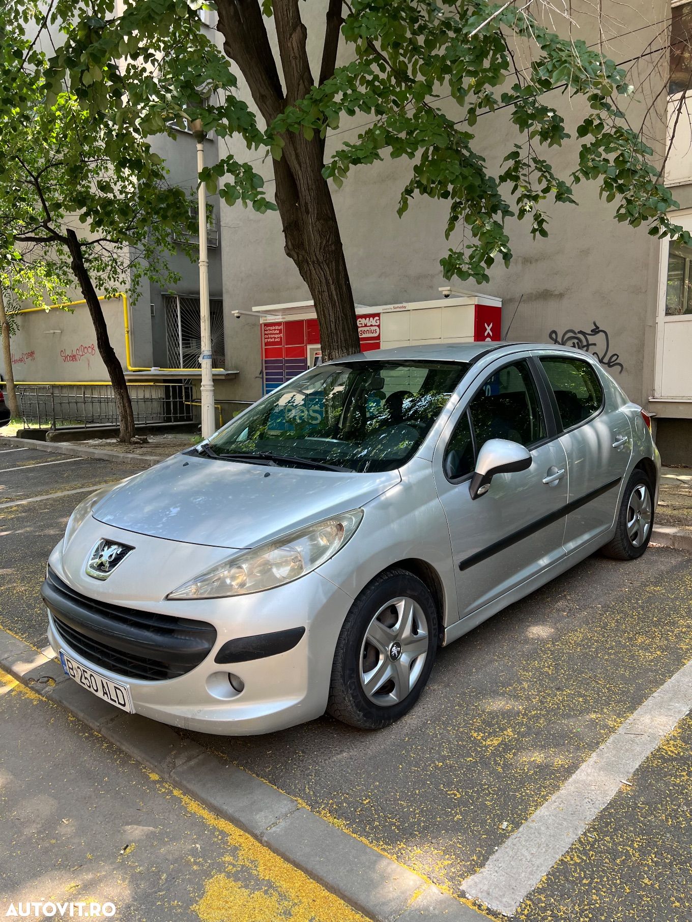 Peugeot 207 1.4HDI Premium - 1