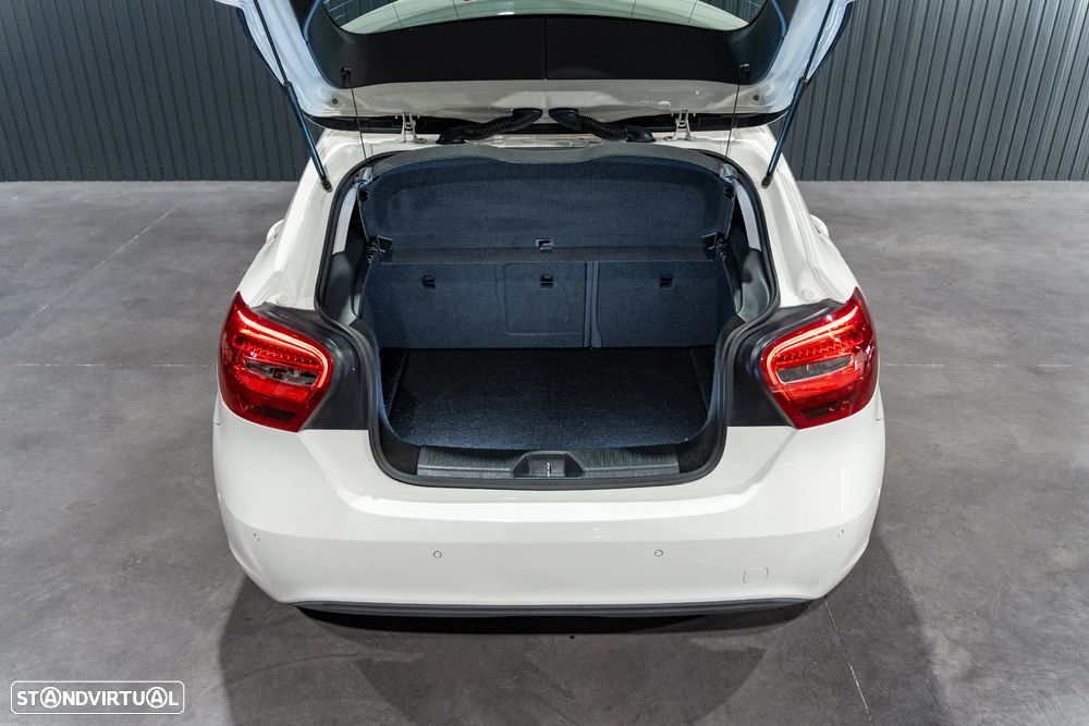 Mercedes-Benz A 160 d Urban - 55