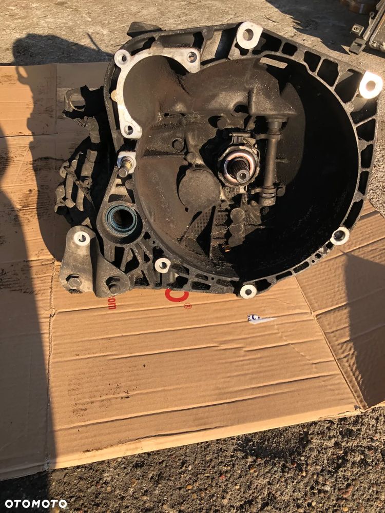 skrzynia biegów fiat doblo 1.9 jtd - 2