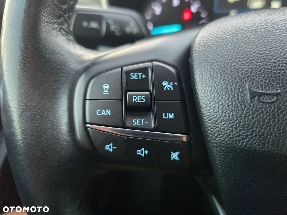 Ford Focus 1.5 EcoBlue STart-Stopp-System TITANIUM - 28