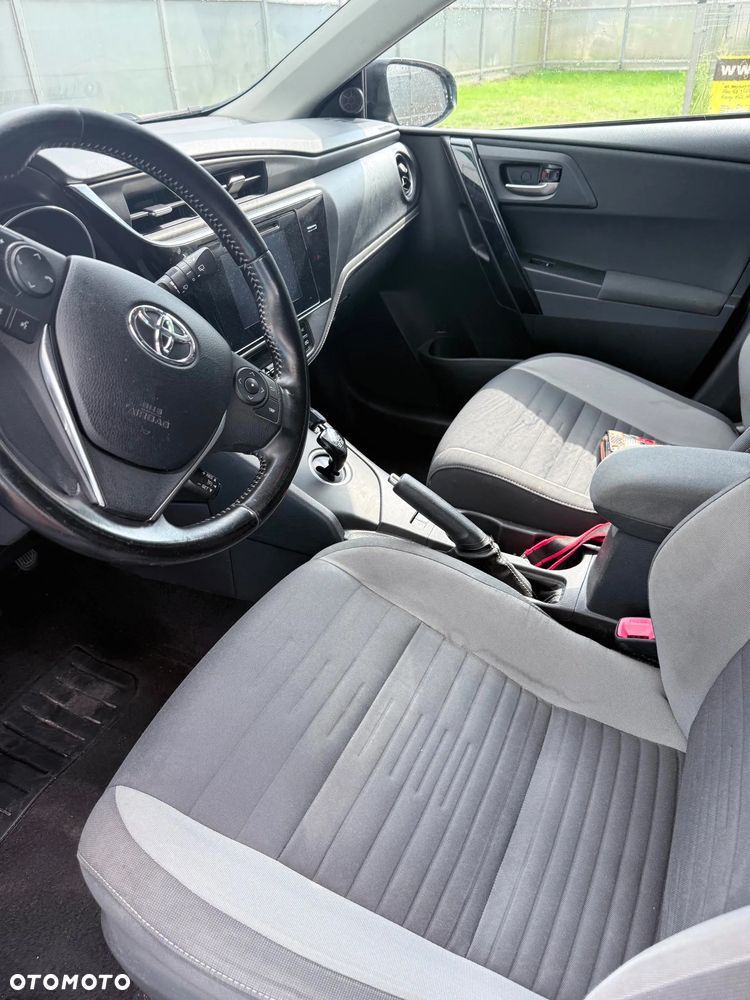 Toyota Auris 1.8 HSD Luna - 5