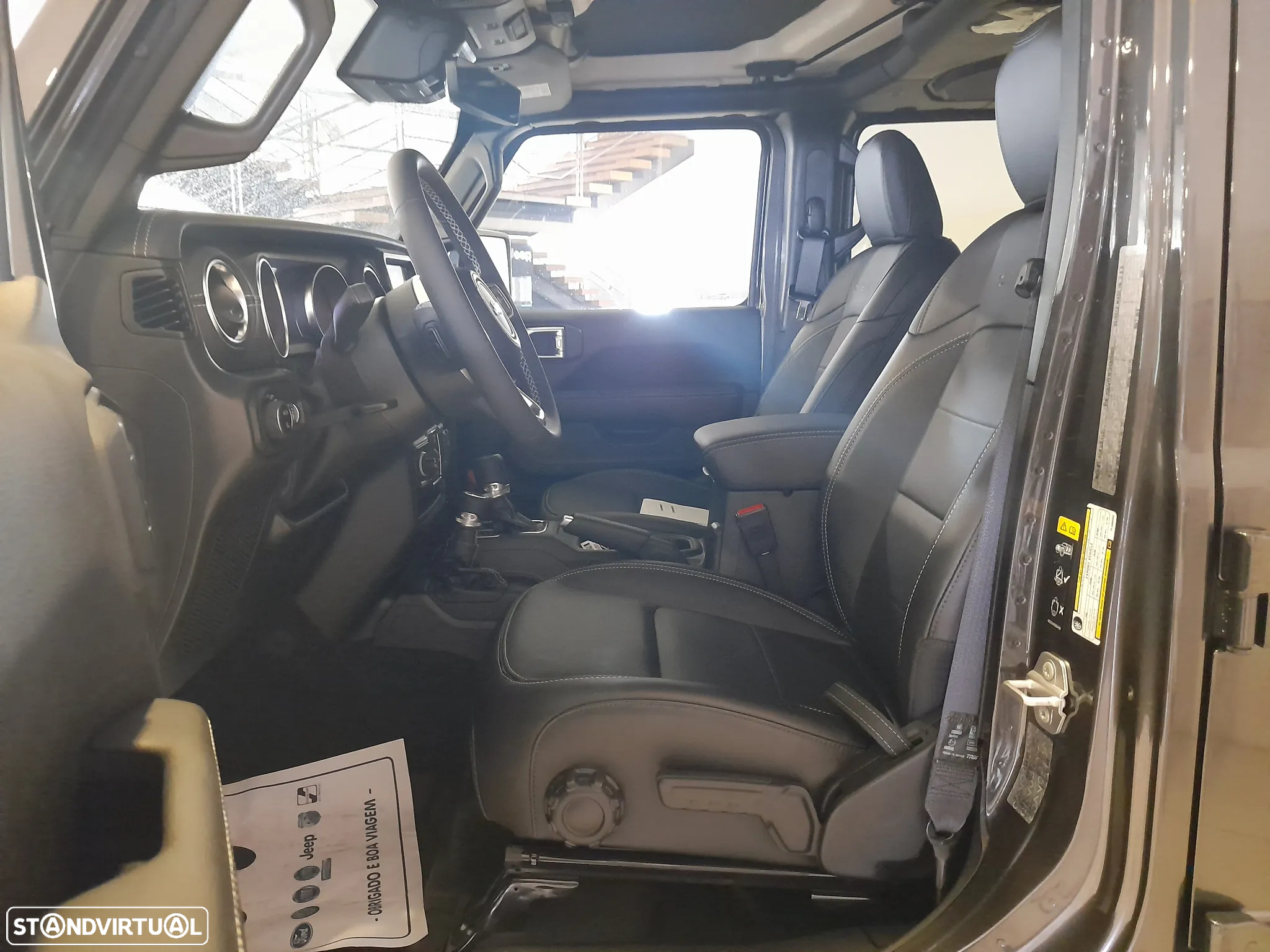 Jeep Gladiator 3.0 CRD Overland AT8 - 10