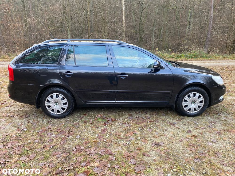 Skoda Octavia 1.6 TDI DPF Ambiente - 33