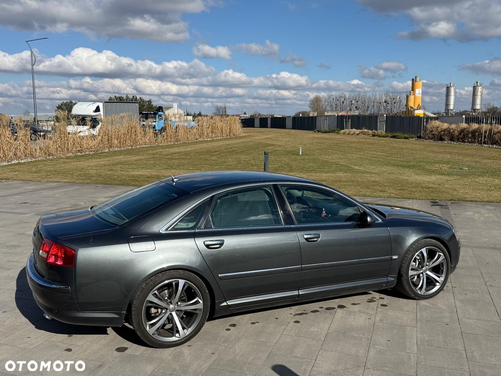 Audi A8 4.2 TDI Quattro - 8