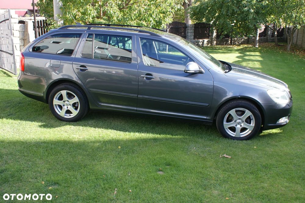 Skoda Octavia - 8
