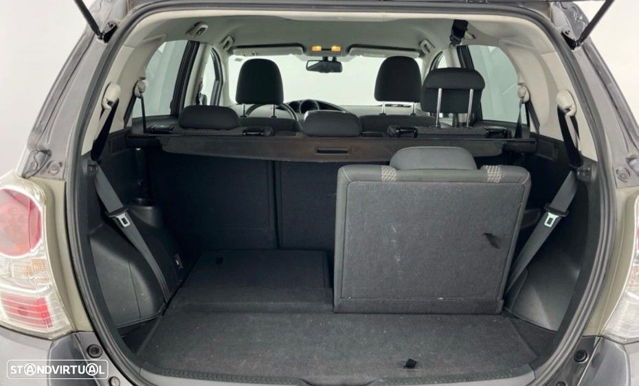 Toyota Verso 1.6 D-4D Comfort+GPS - 6