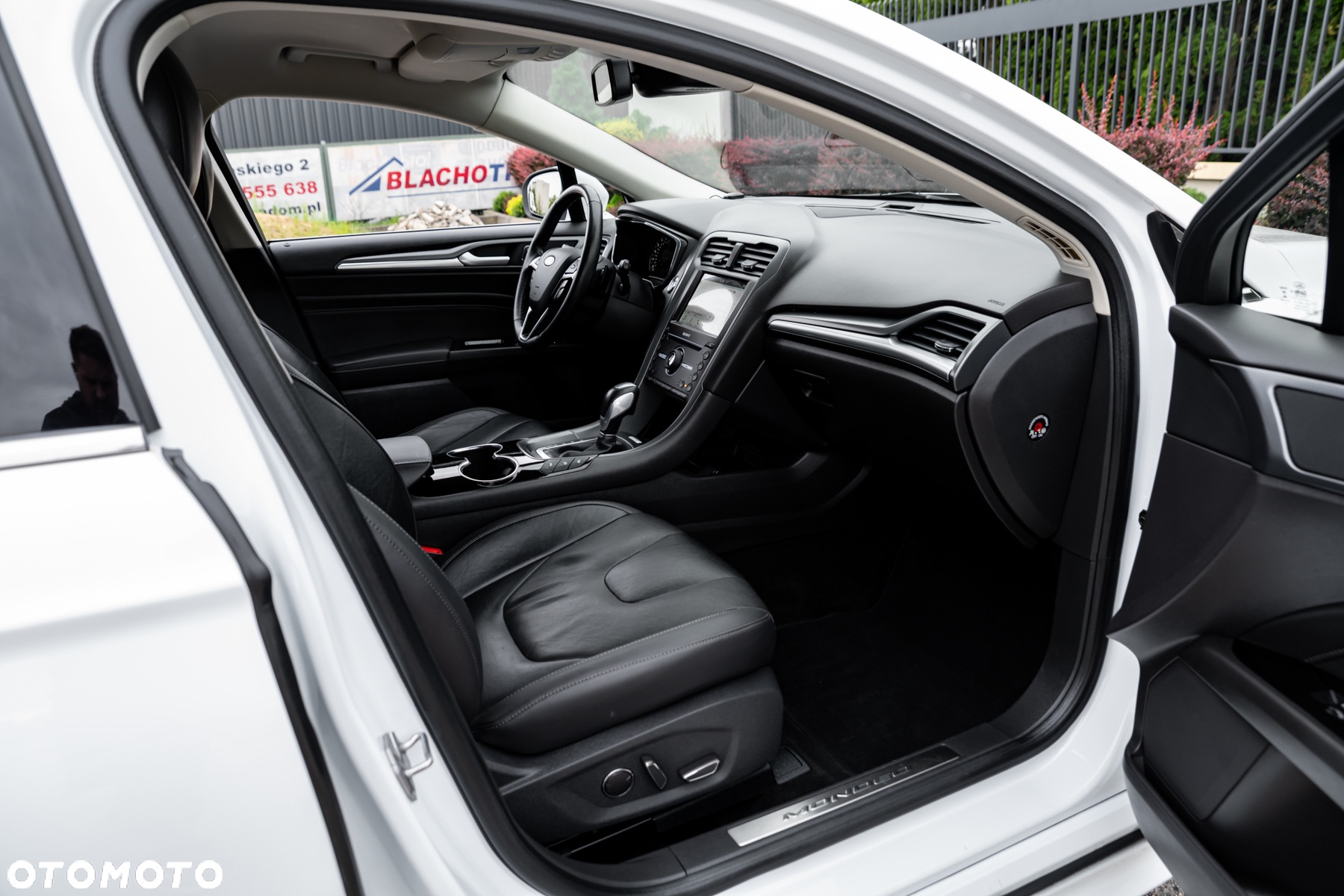 Ford Mondeo 2.0 TDCi ST-Line X 4WD PowerShift - 24