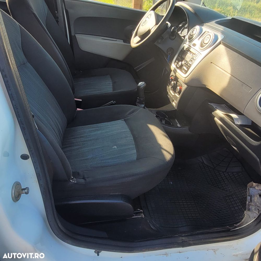 Dacia Dokker 1.5 dCi 75 CP Laureate - 6