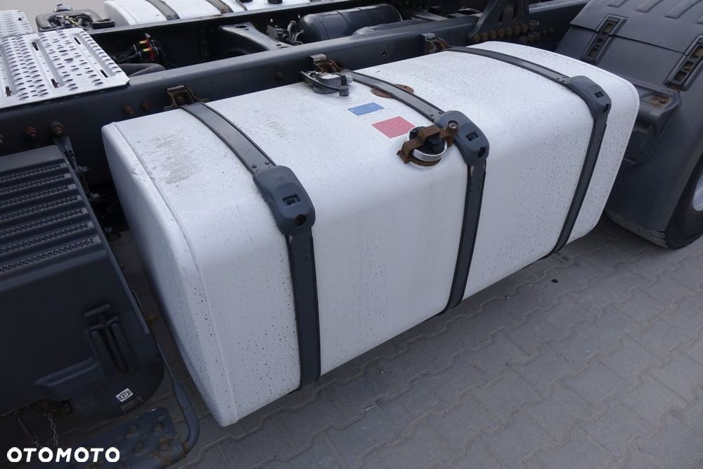 Scania R410 / EURO 6 / STANDARD / AUTOMAT / RETARDER / KLIMATYZACJA POSTOJOWA / 2 ZBIORNIKI - 11