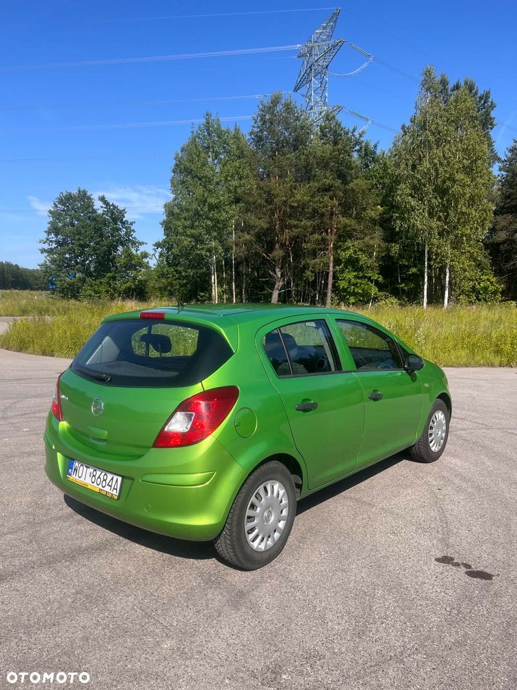 Opel Corsa 1.0 12V Essentia - 3