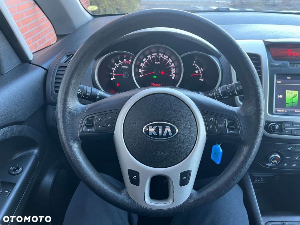 Kia Venga 1.4 CRDi 90 Business Line - 11