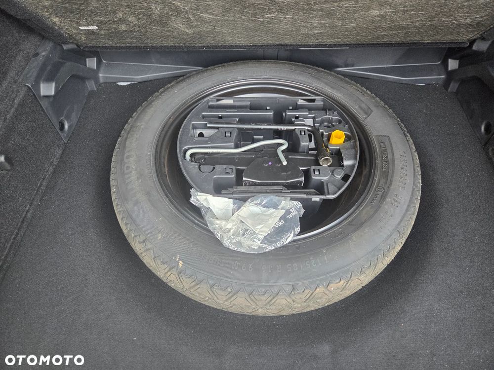 Peugeot 308 1.2 PureTech Allure S&S EAT8 - 11