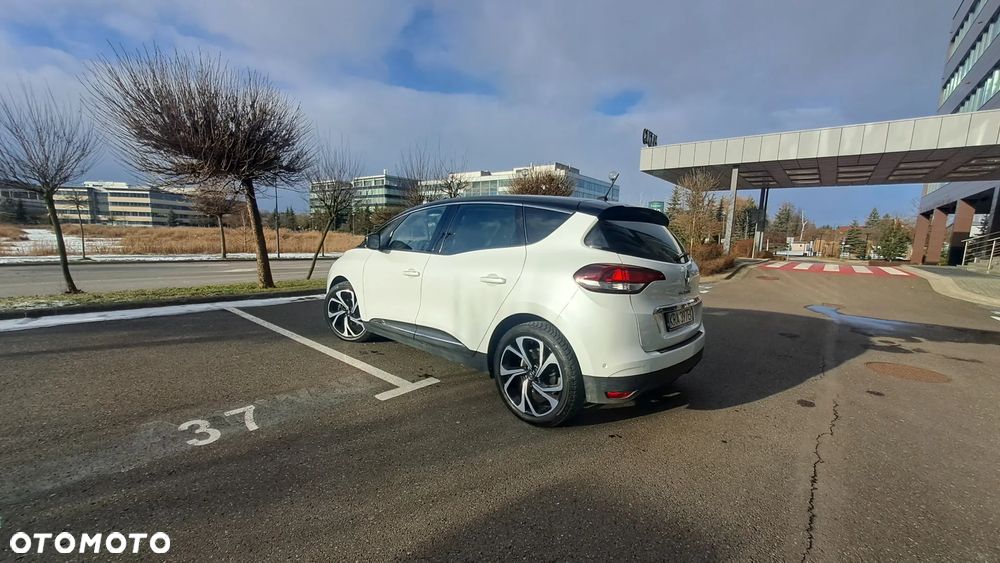 Renault Scenic - 36
