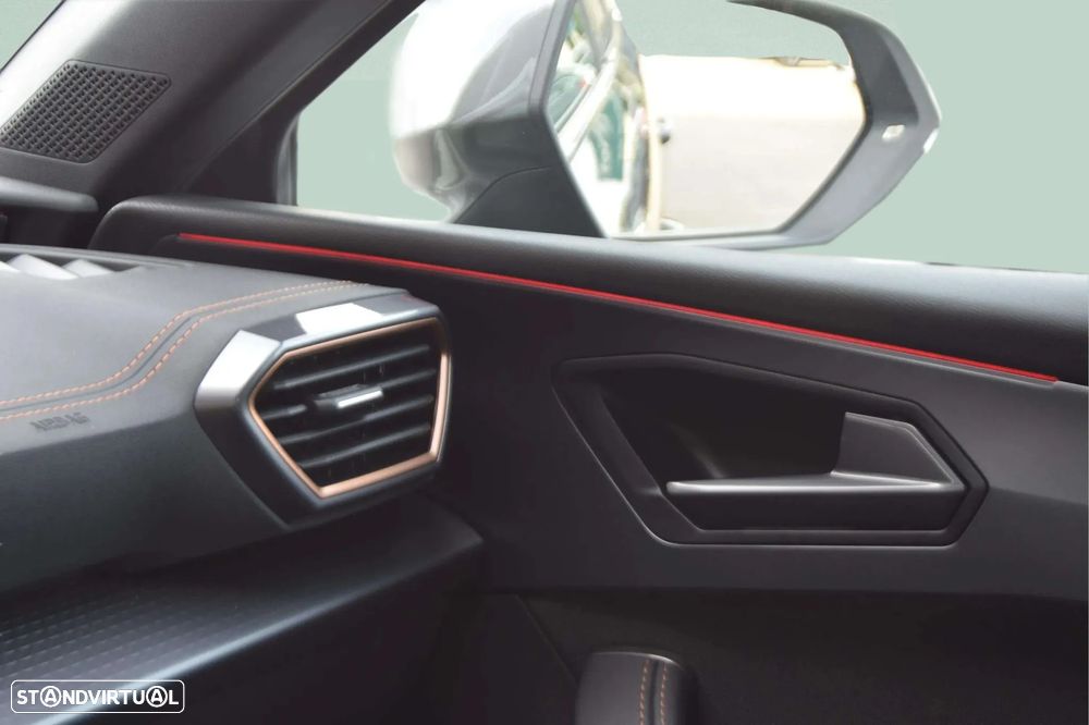 Cupra Leon ST 1.5 e-Hybrid DSG - 12