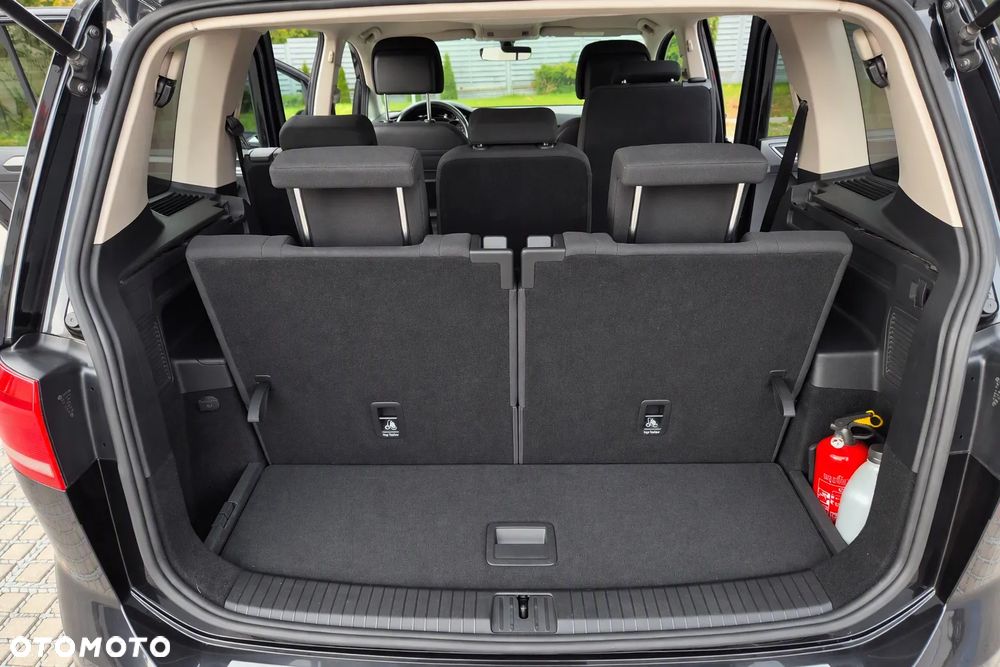 Volkswagen Touran 1.8 TSI BMT Highline DSG - 17