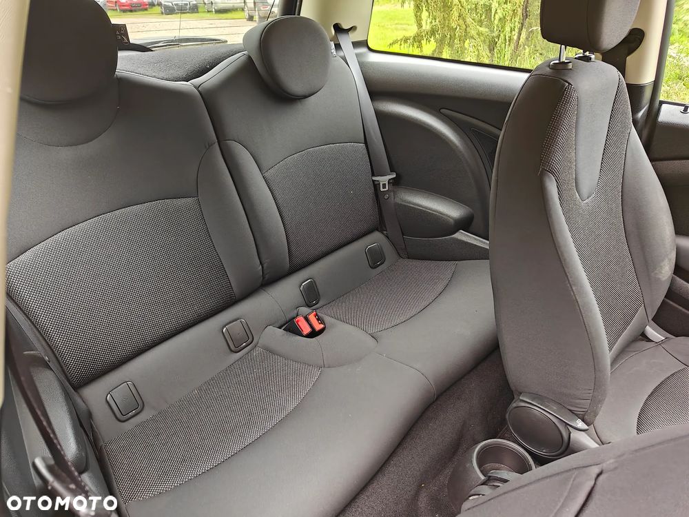 MINI Clubman One Soho - 10