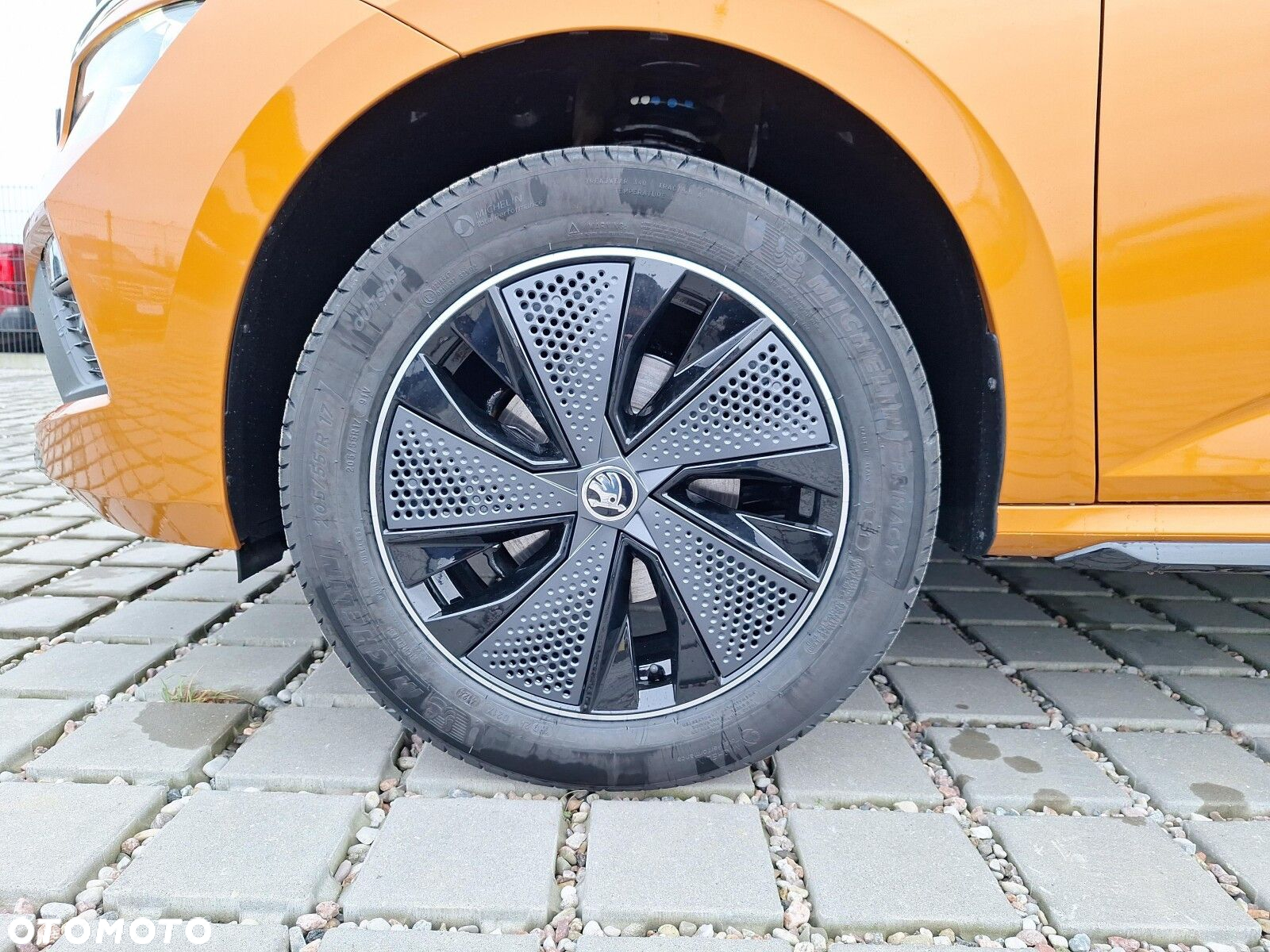 Skoda Kamiq 1.5 TSI Monte Carlo DSG - 12