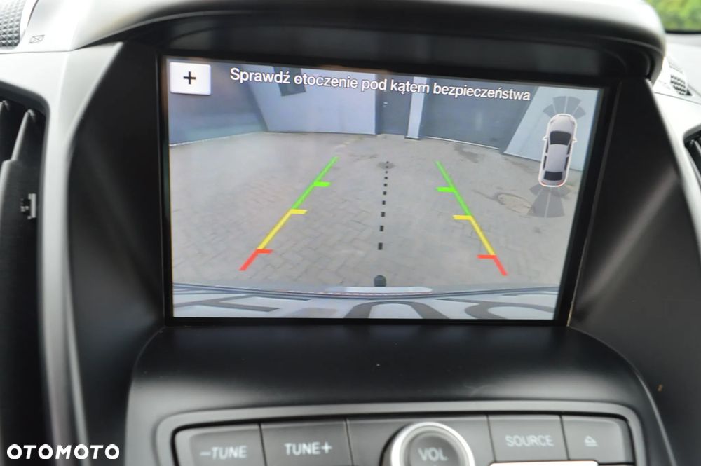 Ford Kuga 2.0 TDCi 4x2 Titanium - 22