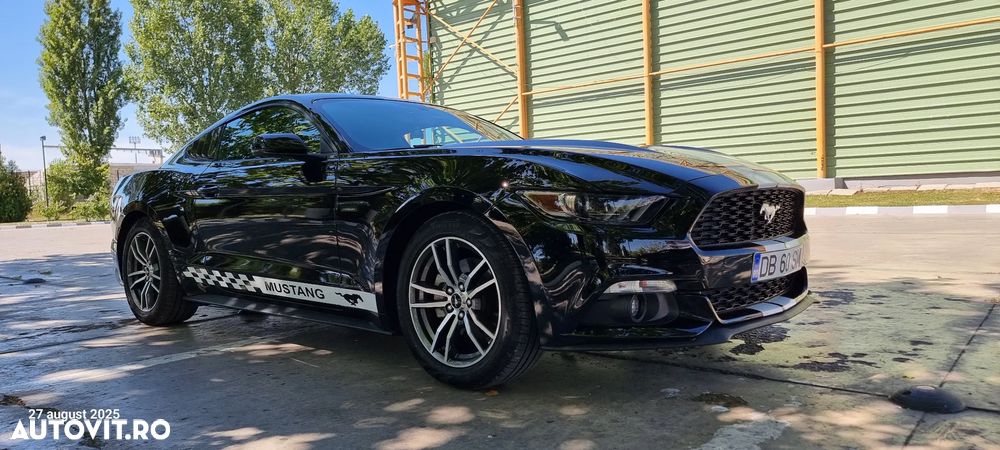 Ford Mustang 2.3 Eco Boost Aut. - 1
