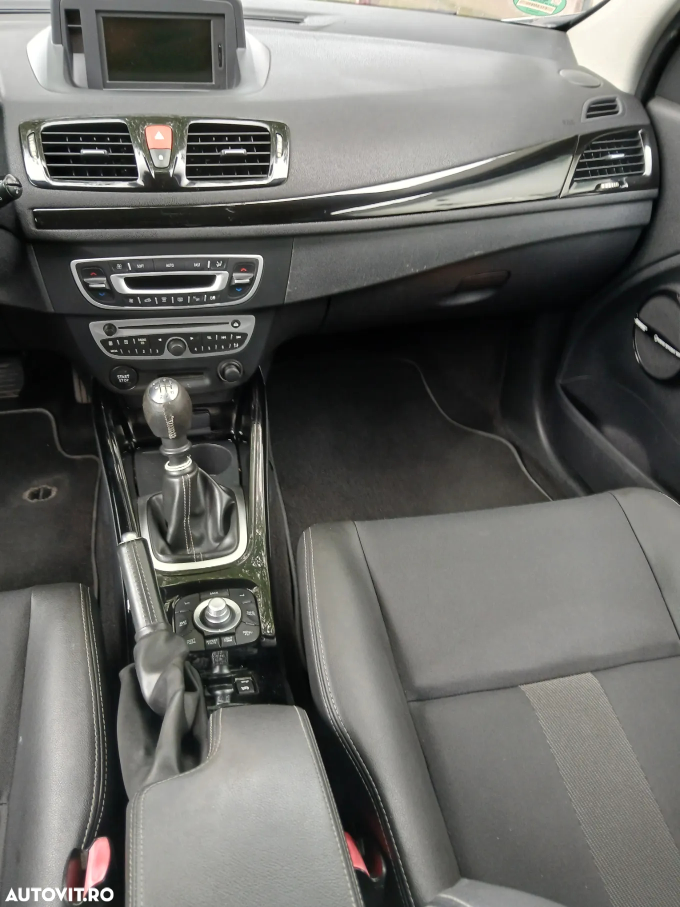 Renault Megane Grandtour TCe 130 Bose Edition - 6