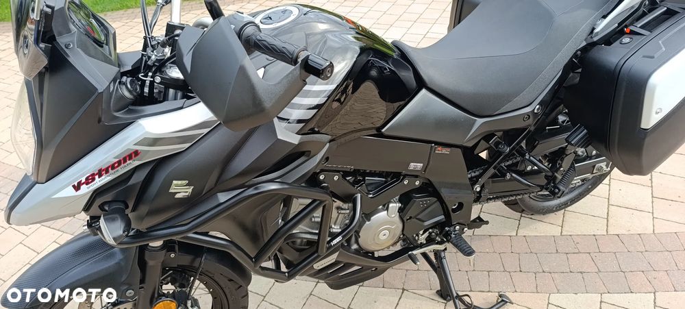 Suzuki V-STROM - 14