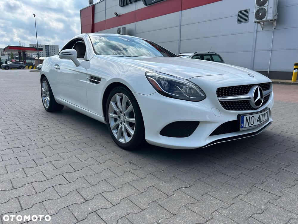 Mercedes-Benz SLC 300 9G-TRONIC - 5