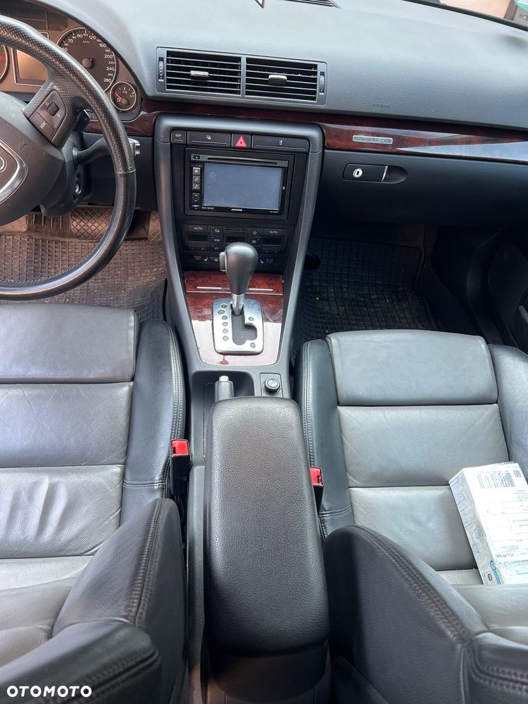Audi A4 Avant - 7