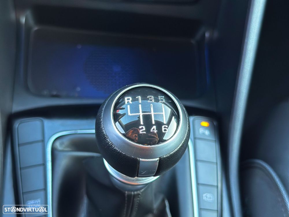 Hyundai Tucson 1.6 CRDi Business - 21