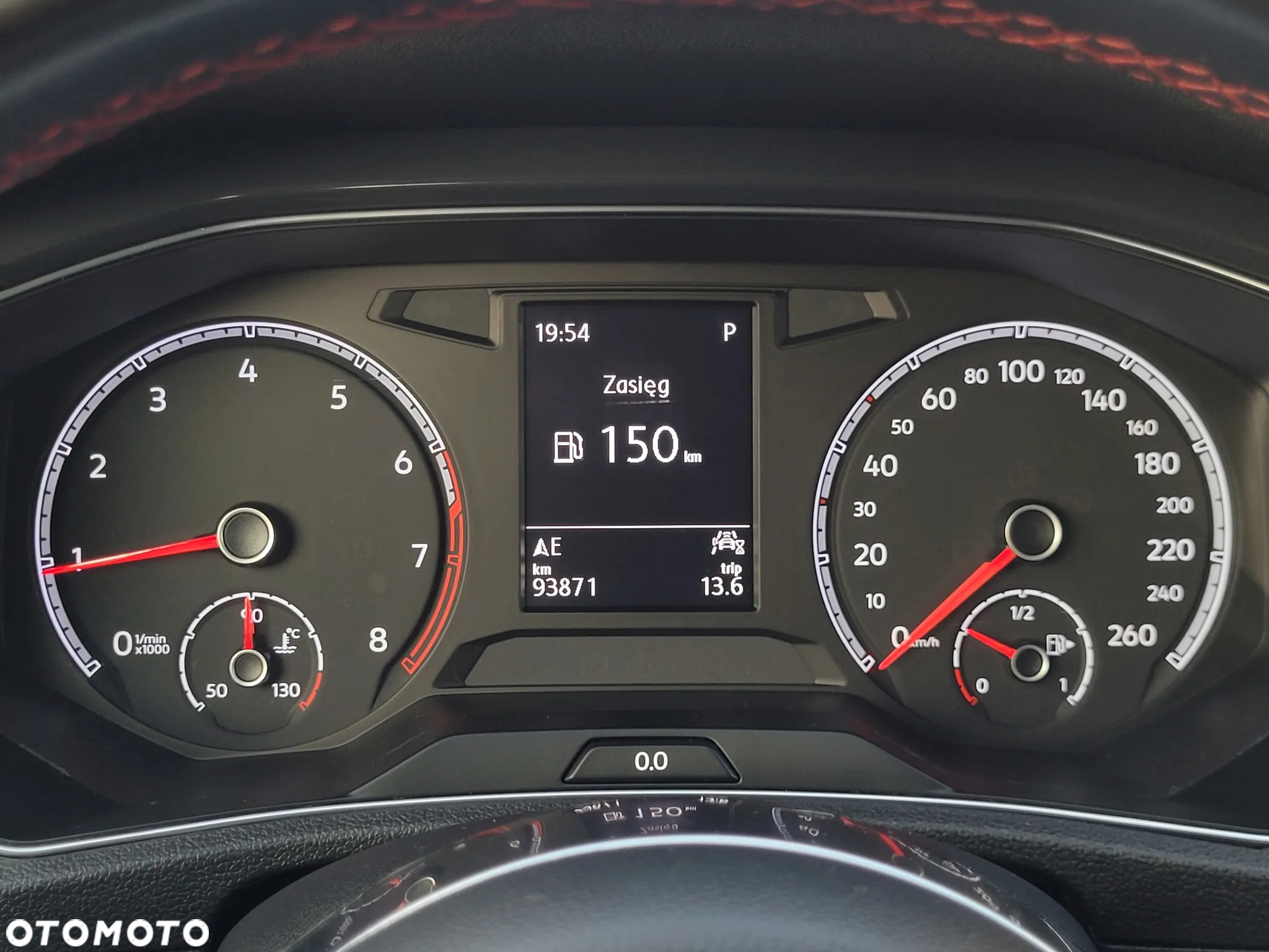 Volkswagen T-Roc - 17