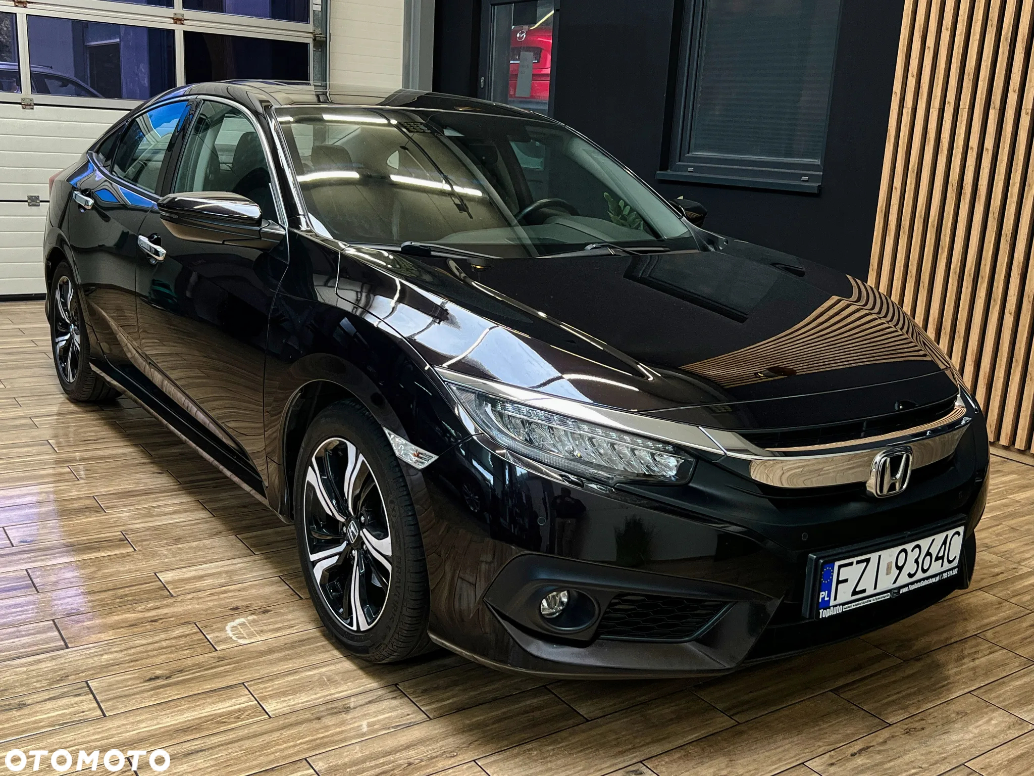 Honda Civic - 4