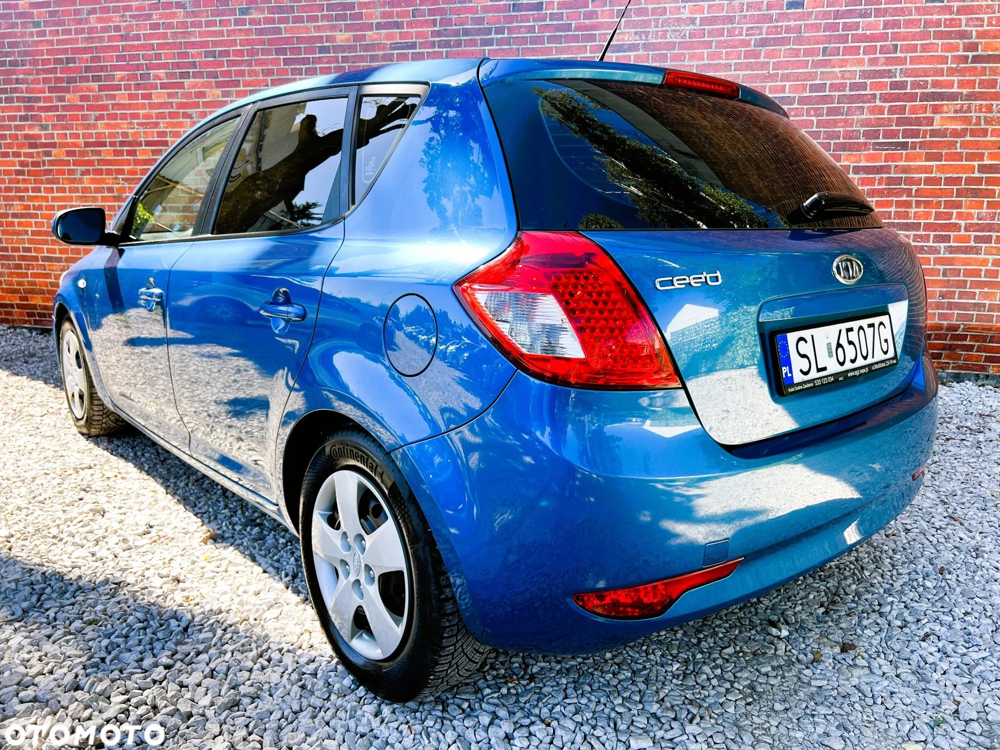 Kia Ceed - 4