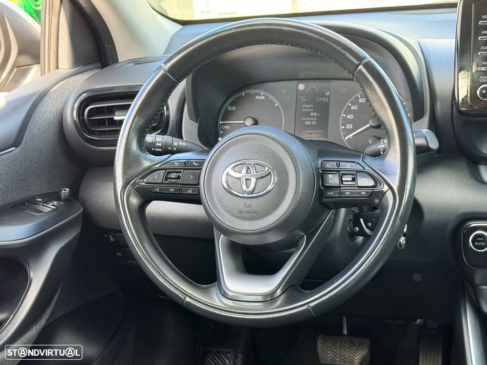 Toyota Yaris 1.5 HDF Comfort - 32