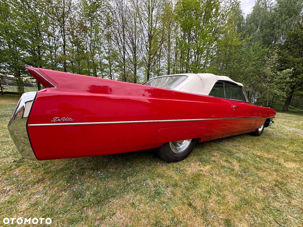Cadillac Deville - 2