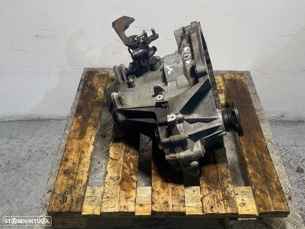 Caixa de velocidades manual VW GOLF V 2.0 SDI HHN MOTOR BDK - 4