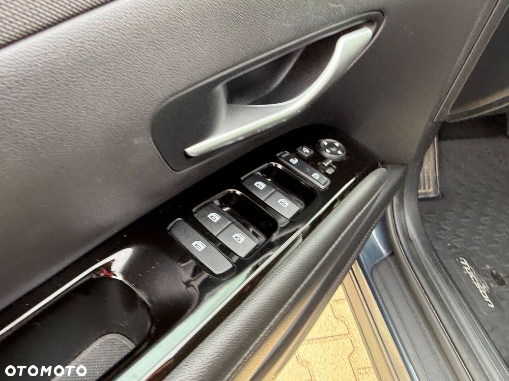 Hyundai Tucson - 10